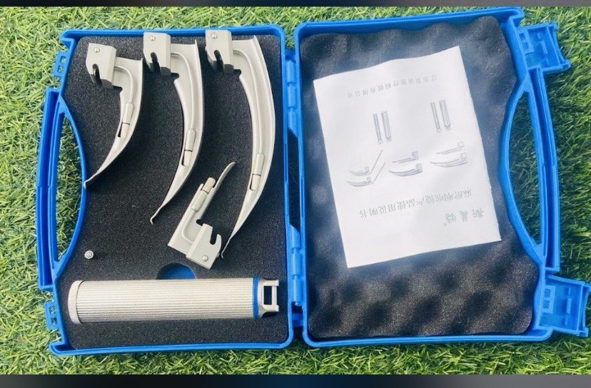 Fiberoptic Laryngoscope