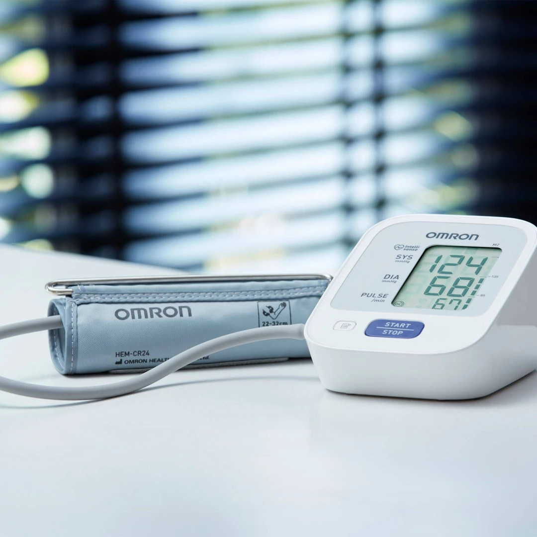 Omron M2 Blood Pressure Monitor - Image 3