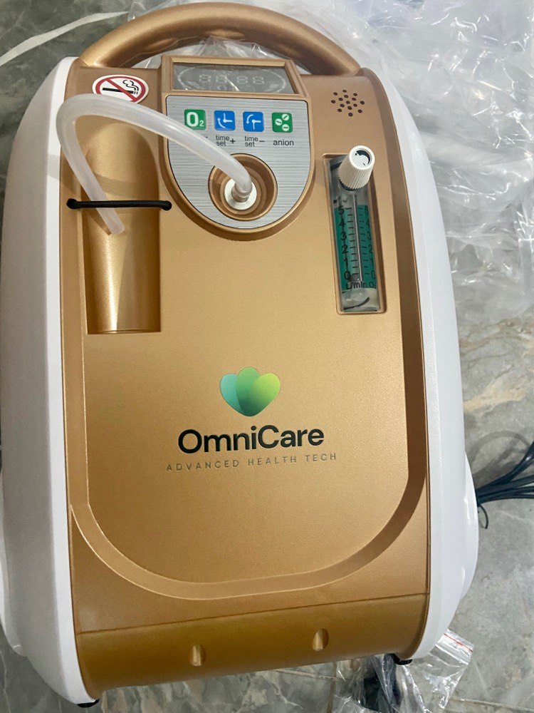 Oxygen Concentrator (Rechargeable)- 5L - Image 3